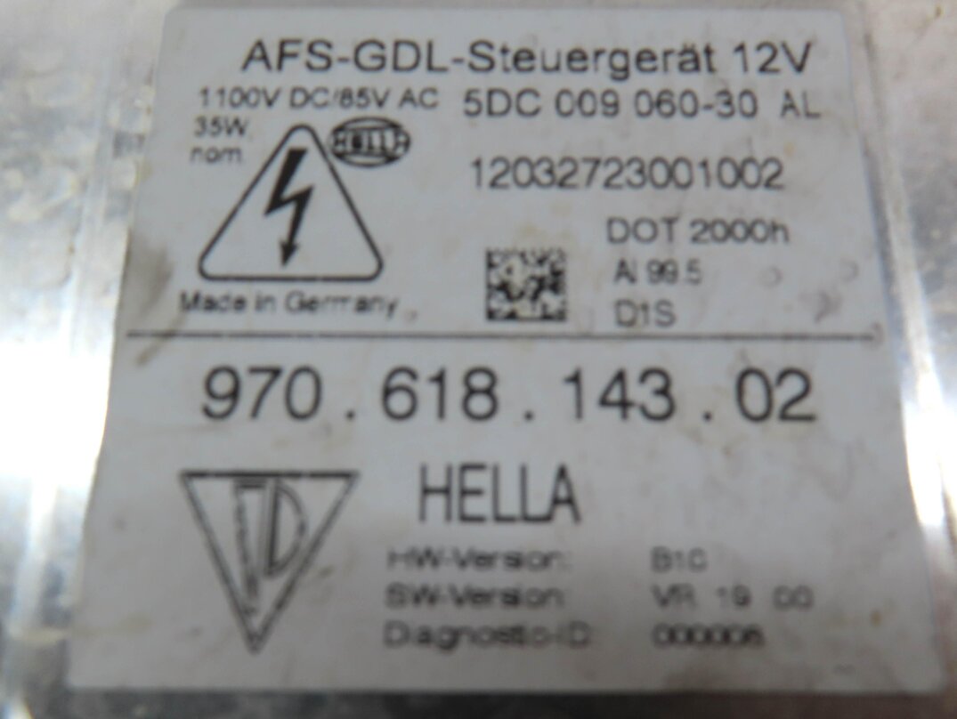 Thumbnail 4: 2012 PORSCHE PANAMERA (970 G1) RIGHT HEADLIGHT HEAD LAMP BALLAST MODULE