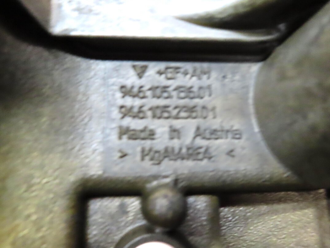 Thumbnail 5: 2011-2016 PORSCHE PANAMERA (970 G1) 3.6L M46 ENGINE - LEFT VALVE COVER