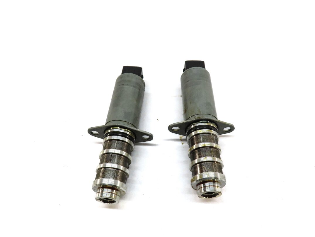 Thumbnail 3: 2012 PORSCHE PANAMERA (970 G1) 3.6L M46 V6 ENGINE VVT TIMING SOLENOID SET OF 2