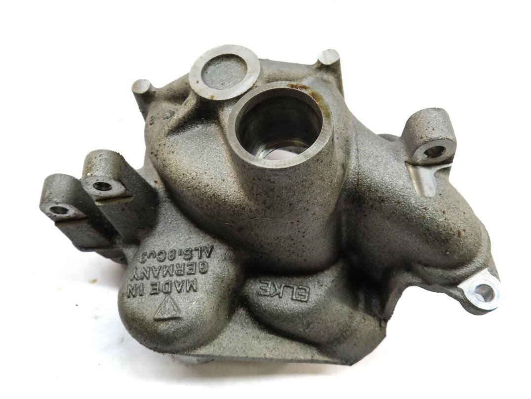 Thumbnail 3: 2012 PORSCHE PANAMERA (970 G1) 3.6L M46 V6 ENGINE THERMOSTAT HOUSING