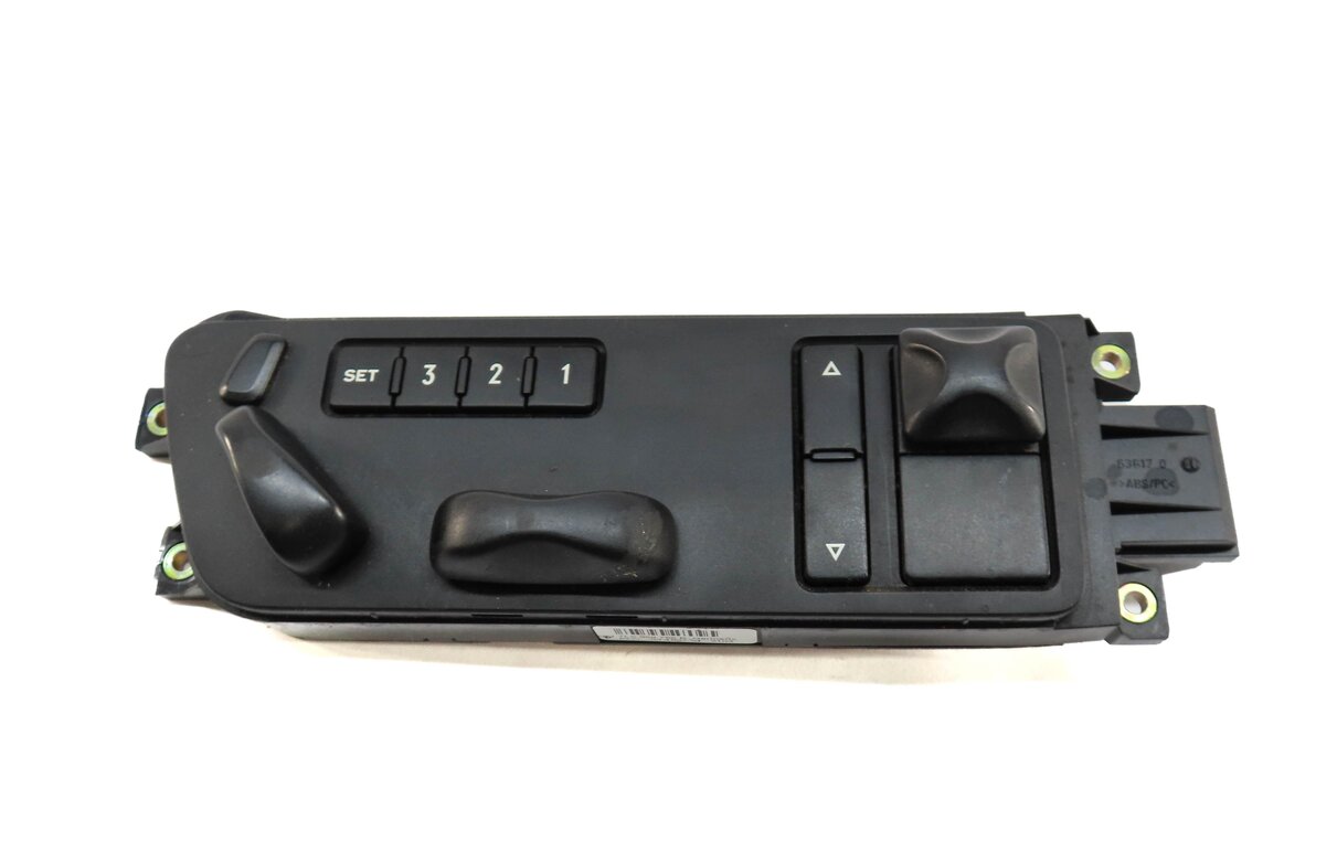 Thumbnail 2: 2004 PORSCHE CAYENNE (955) FRONT RIGHT PASSENGER MEMORY SEAT ADJUSTMENT SWITCH