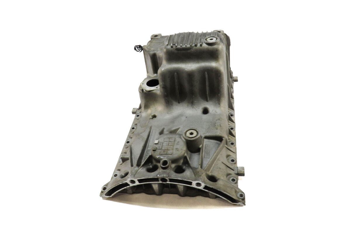 Thumbnail 3: 2003-2006 PORSCHE CAYENNE (955) 4.5L V8 ENGINE - OIL PAN (NON TURBO)