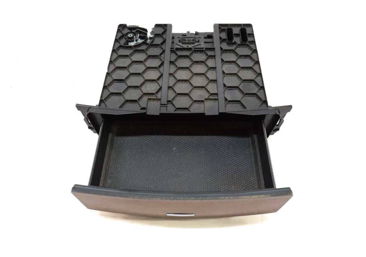 Thumbnail 5: 2009 MERCEDES GL450 (X164) FRONT DASH POP OUT STORAGE TRAY w/ FINELINE WOOD TRIM