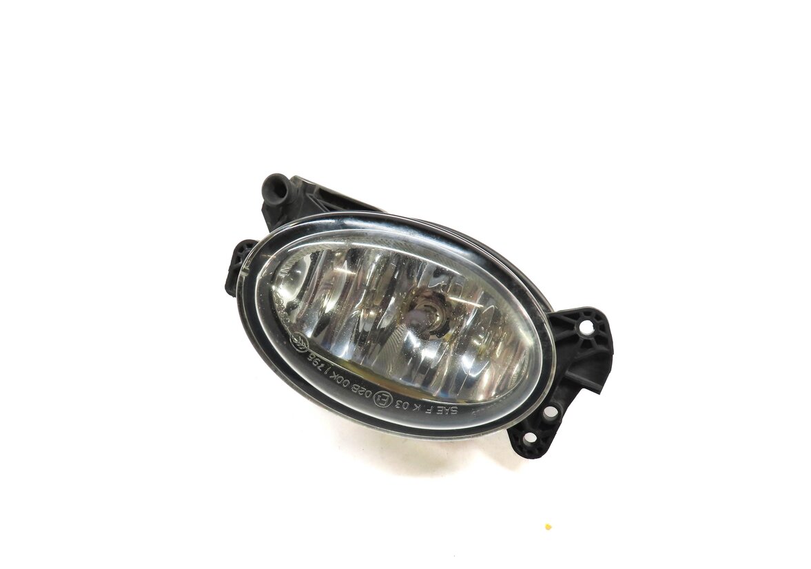 Thumbnail 2: 06-11 MERCEDES C250 C350 E300 GL320 GL450 R320 R350 R500 - RIGHT FOG LIGHT LAMP