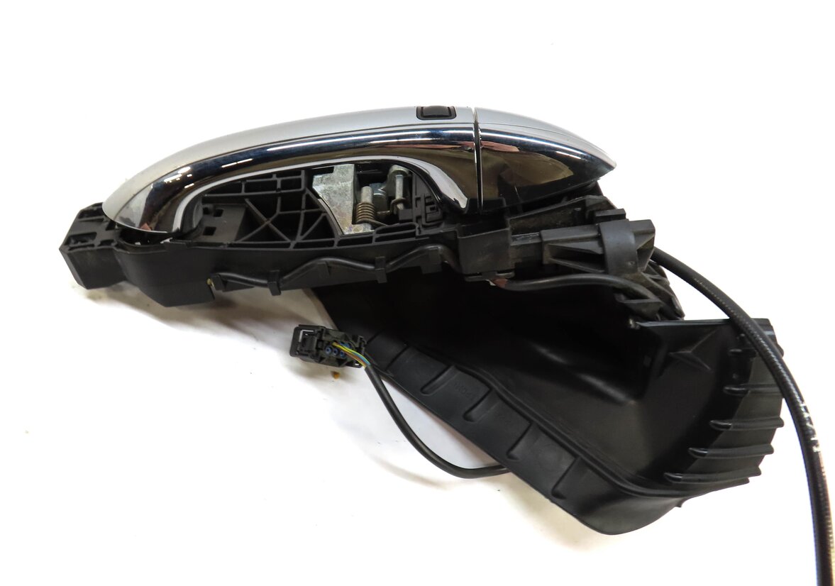 Thumbnail 3: 2009 MERCEDES GL450 (X164) FRONT RIGHT PASSENGER EXTERIOR DOOR HANDLE (SILVER)