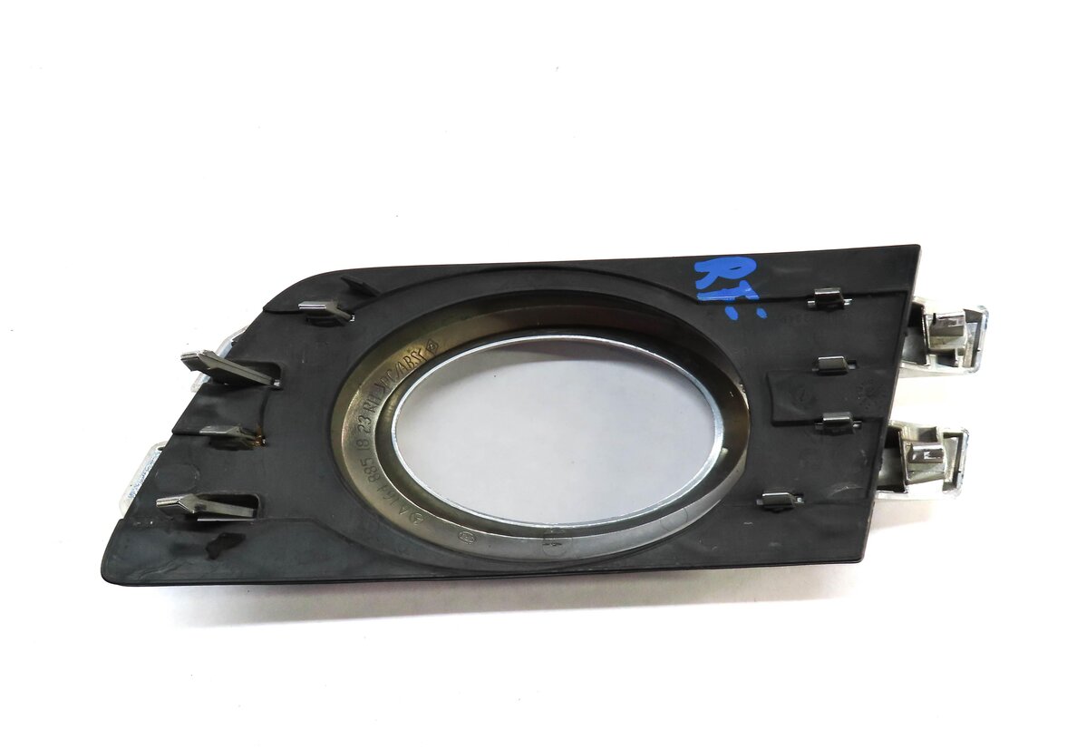 Thumbnail 4: 2009 MERCEDES GL450 (X164) FRONT RIGHT PASSENGER LOWER FOG LIGHT SURROUND TRIM
