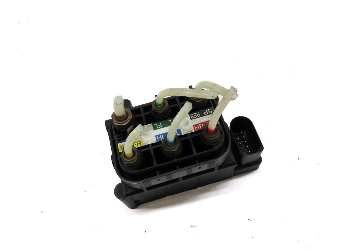 2009 MERCEDES GL450 (X164) AIR SUSPENSION AIR TRANSFER VALVE BLOCK 2513200058