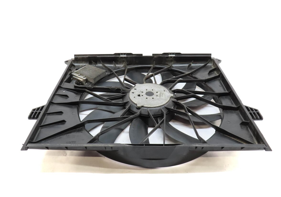 Thumbnail 4: 2007-2012 MERCEDES GL ML R CLASS (X164 W164 W251) RADIATOR COOLING FAN w/ SHROUD
