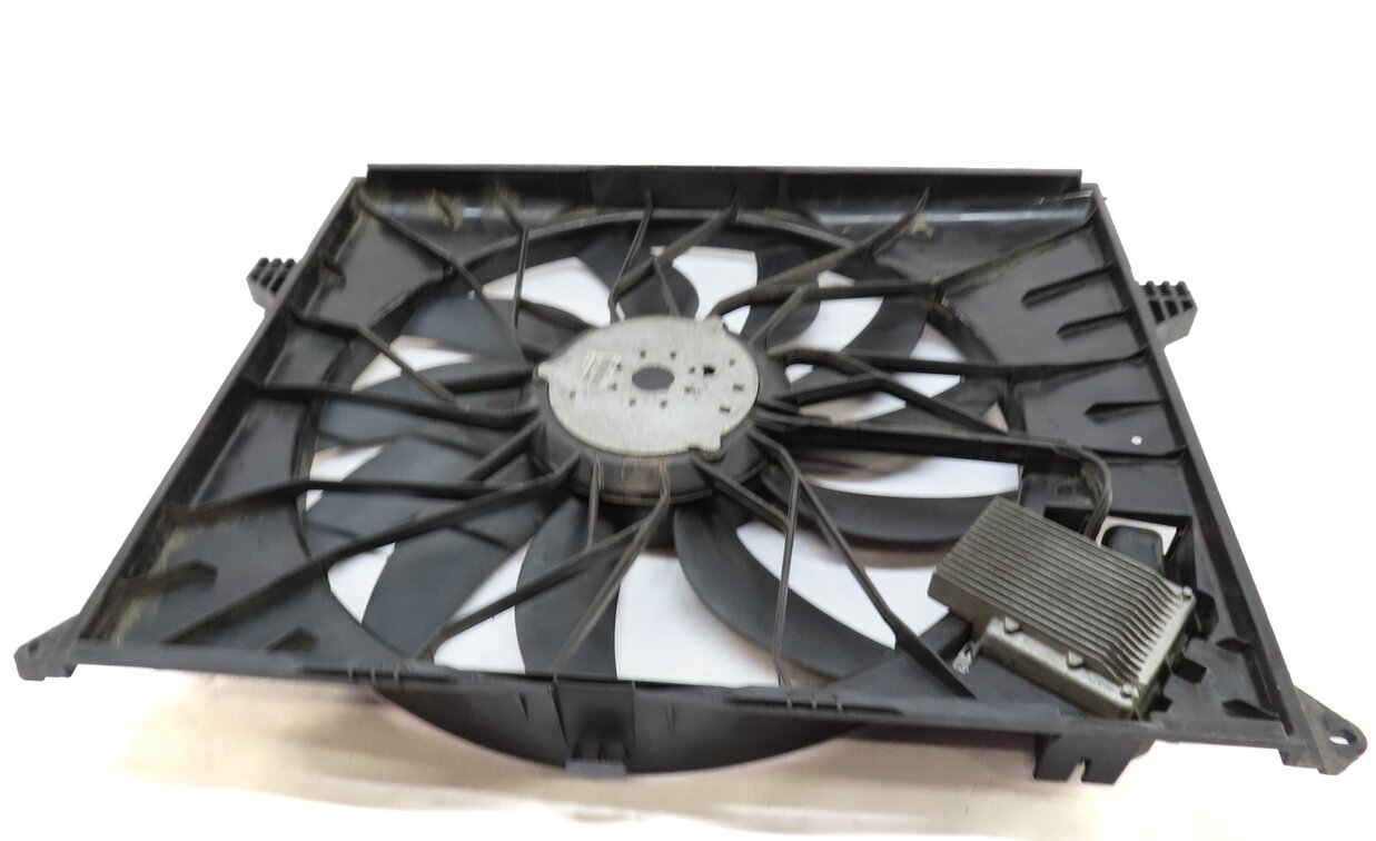 Thumbnail 5: 2007-2012 MERCEDES GL ML R CLASS (X164 W164 W251) RADIATOR COOLING FAN w/ SHROUD