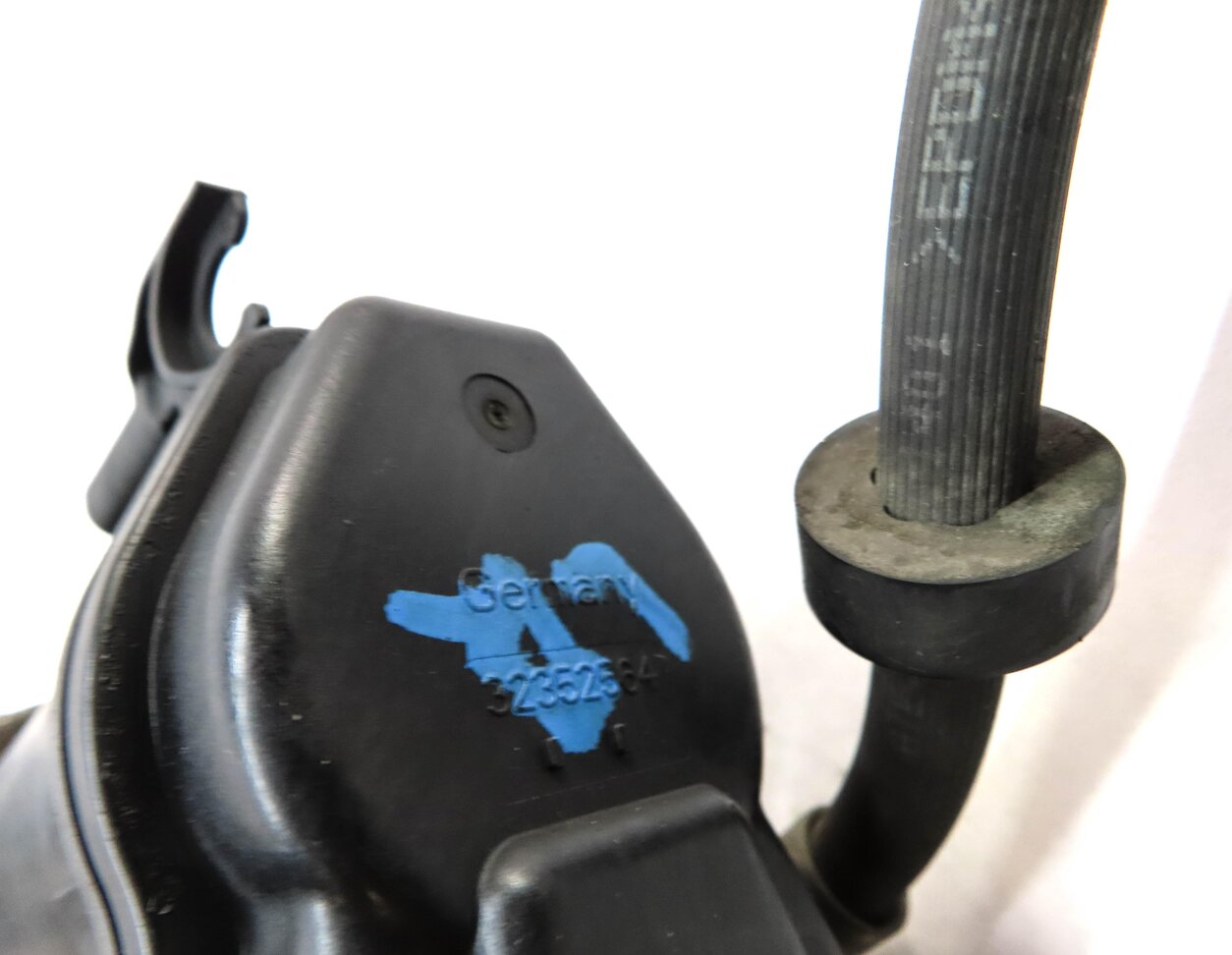 Thumbnail 7: 2012-2018 MERCEDES GLE300D GLE350 ML250 ML350 (W166) LEFT REAR BRAKE CALIPER