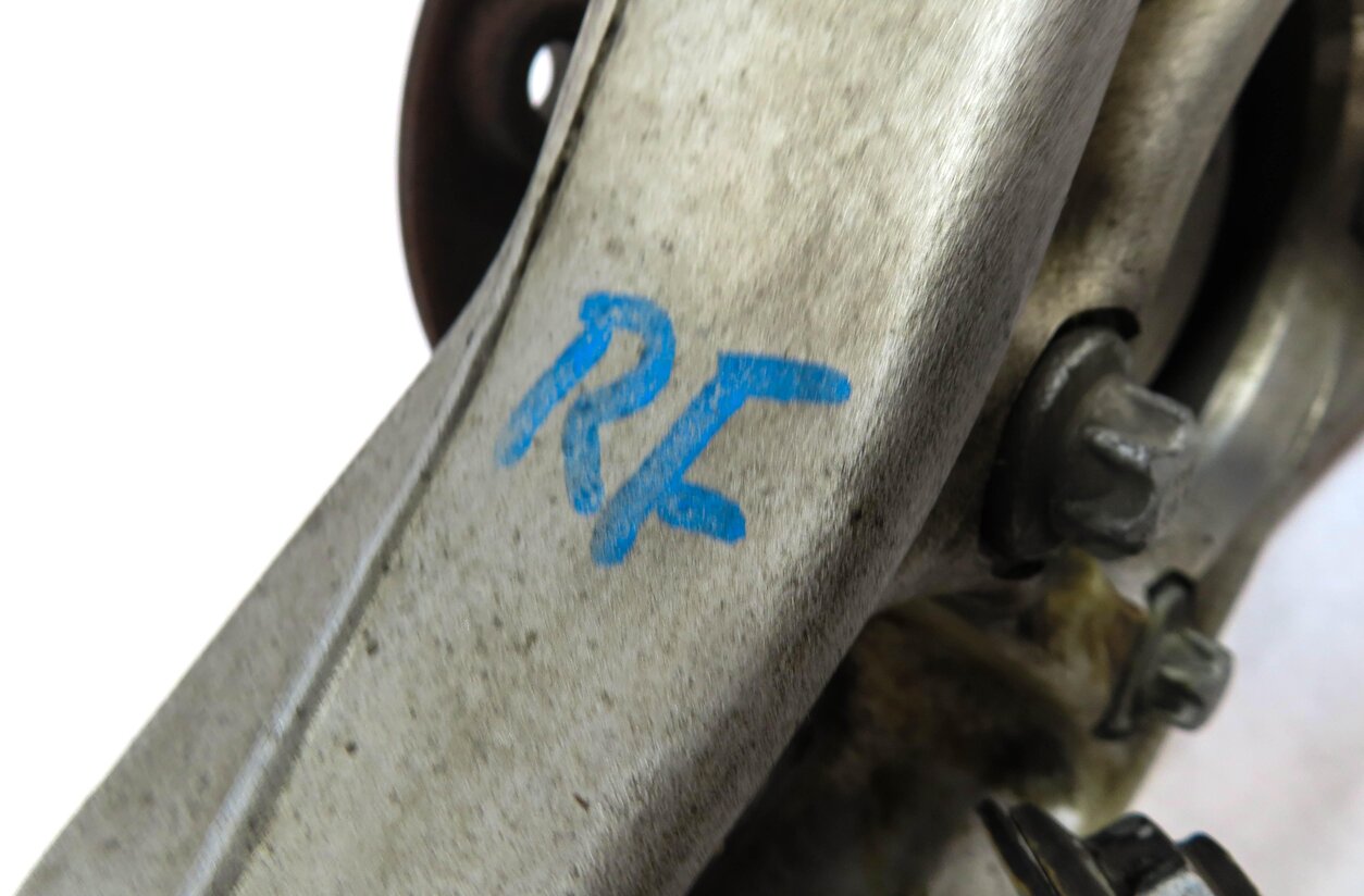 Thumbnail 6: 12-19 MERCEDES GL GLE GLS ML (W166 X166) FRONT RIGHT PASSENGER SPINDLE KNUCKLE
