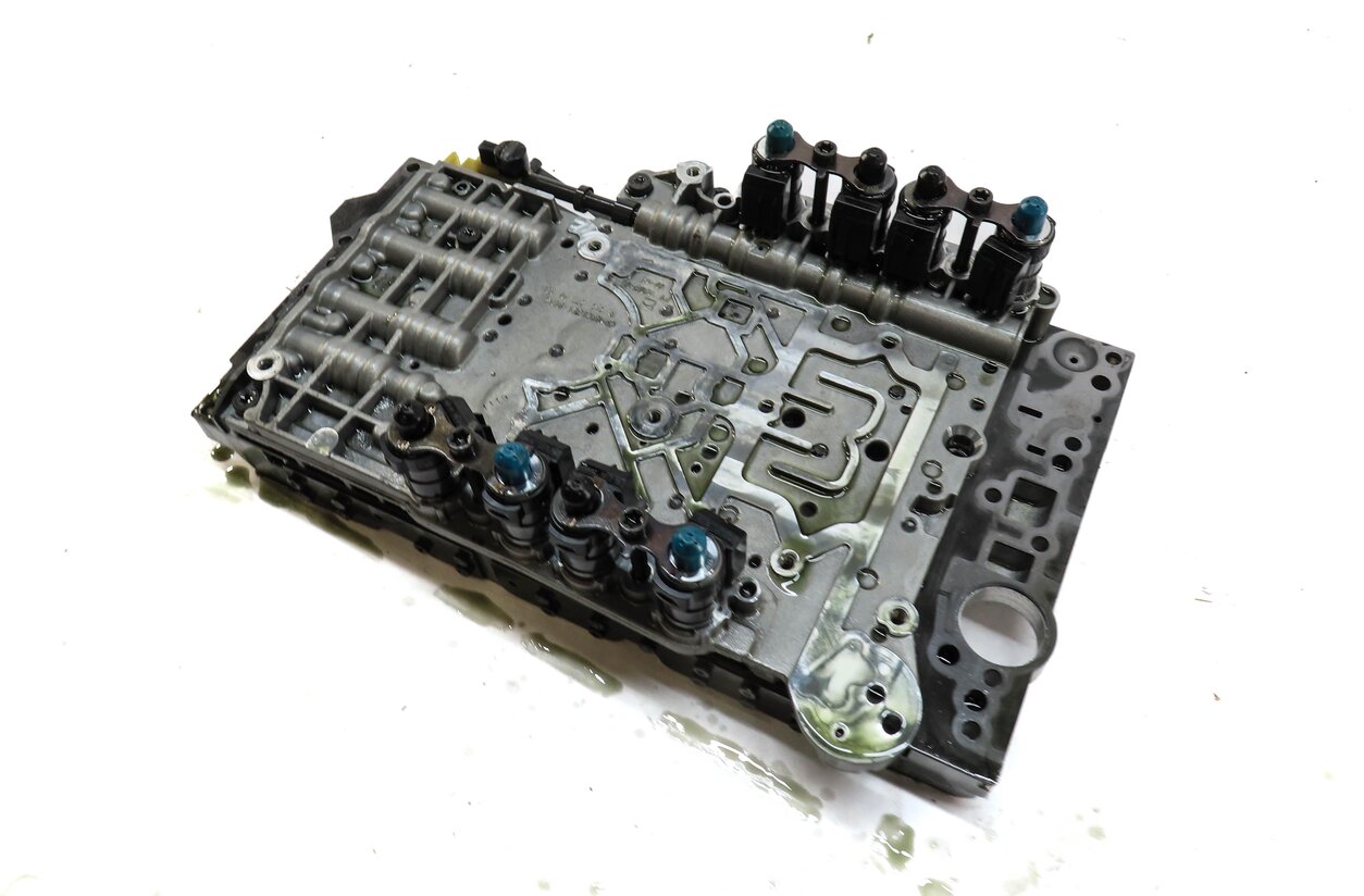 MERCEDES 2014 ML350 / 2016 GLE350 (W166) AWD 722.9 TRANSMISSION VALVE BODY BLOCK