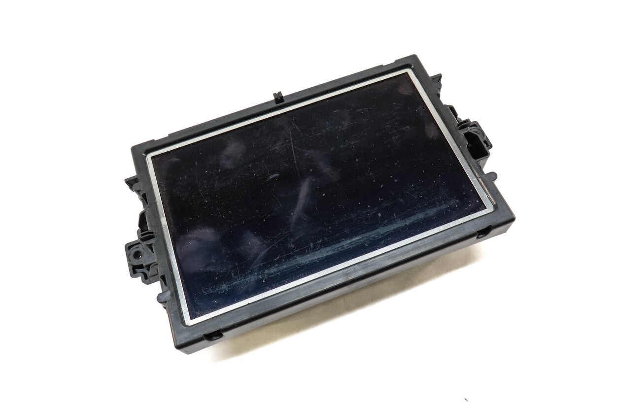 12-16 MERCEDES C GL ML SLK CLASS (R172 W204 W166 X166) INFORMATION MEDIA SCREEN