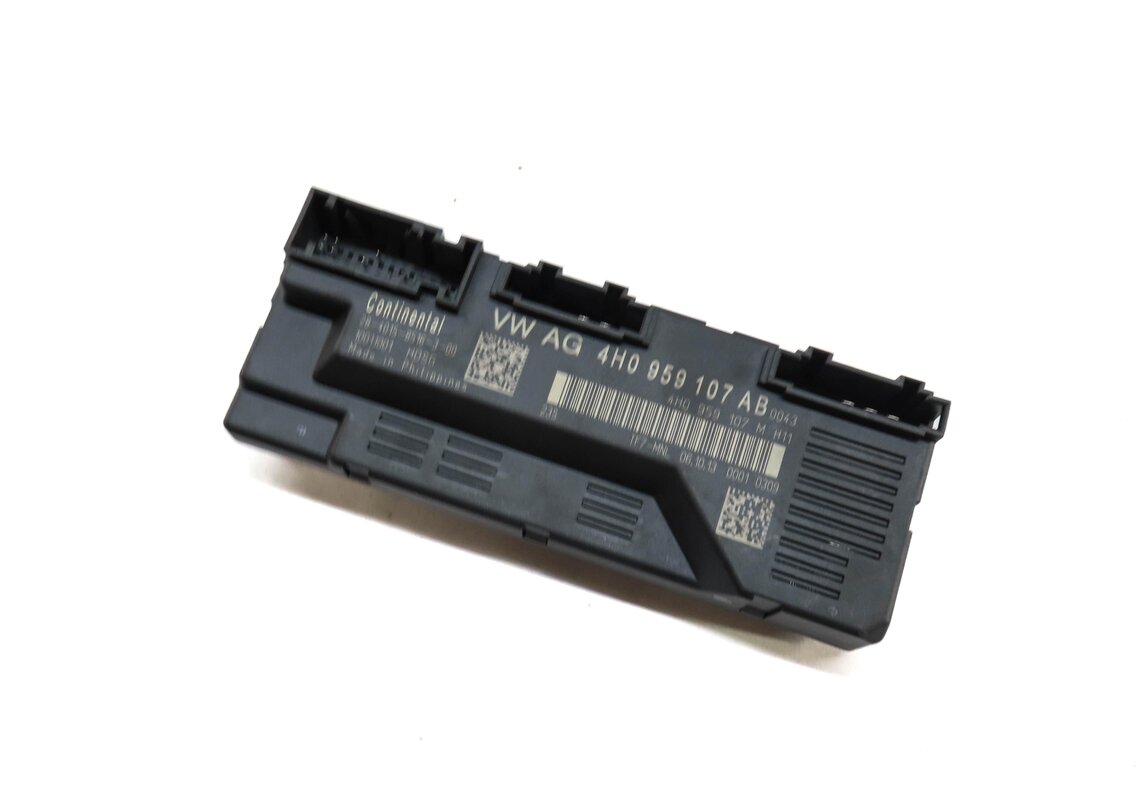 Thumbnail 5: 2014 AUDI A8 (D4 4H) REAR TRUNK AUTO CLOSE LIFT LIFTGATE CONTROL MODULE