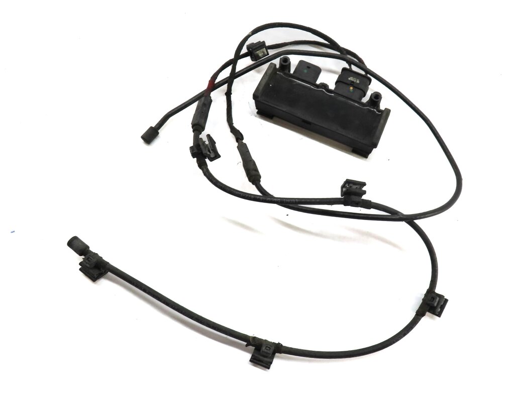 Thumbnail 1: 2014 AUDI A8 (D4 4H) REAR TRUNK EASY OPEN KICK PANEL CONTROL MODULE w/ ANTENNA