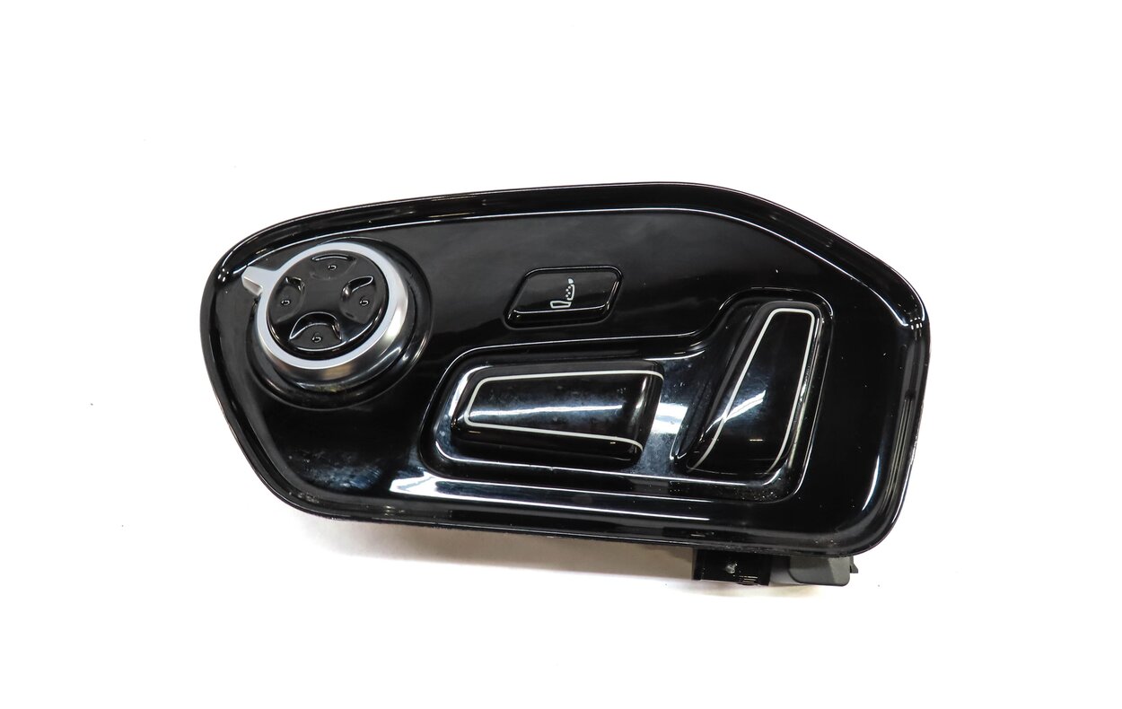 Thumbnail 2: 2014 AUDI A8 (D4 4H) FRONT LEFT DRIVER SEAT ADJUST ADJUSTMENT SWITCH w/ TRIM