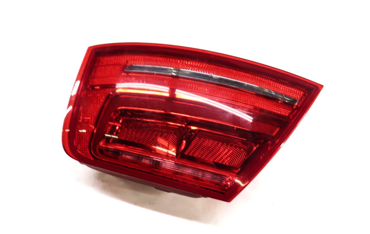2011-2014 AUDI A8 S8 (D4 4H) RIGHT PASSENGER REAR LED TAILLIGHT BRAKE LIGHT LAMP