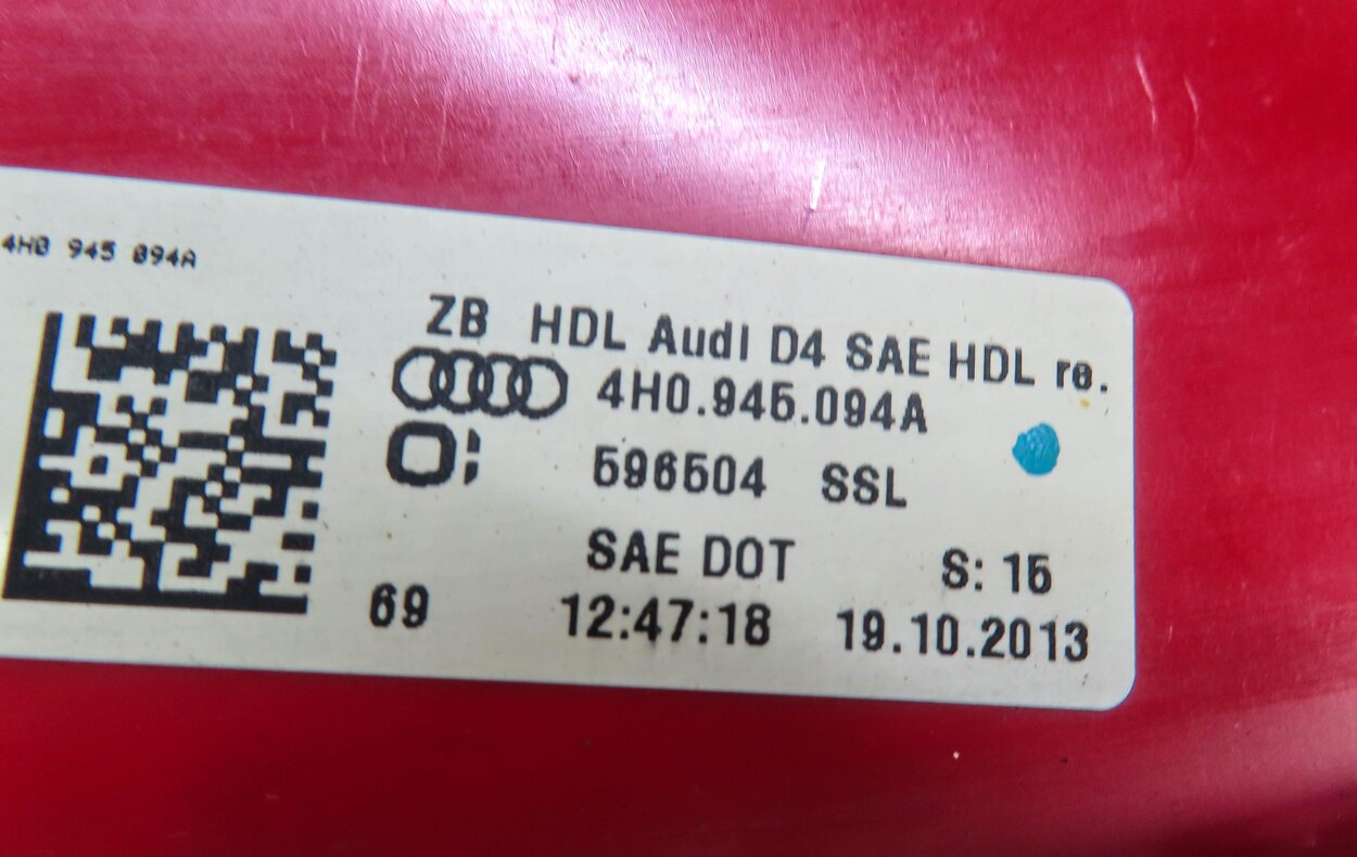 Thumbnail 6: 2011-2014 AUDI A8 S8 (D4 4H) RIGHT PASSENGER REAR TRUNK LED TAILLIGHT LIGHT LAMP