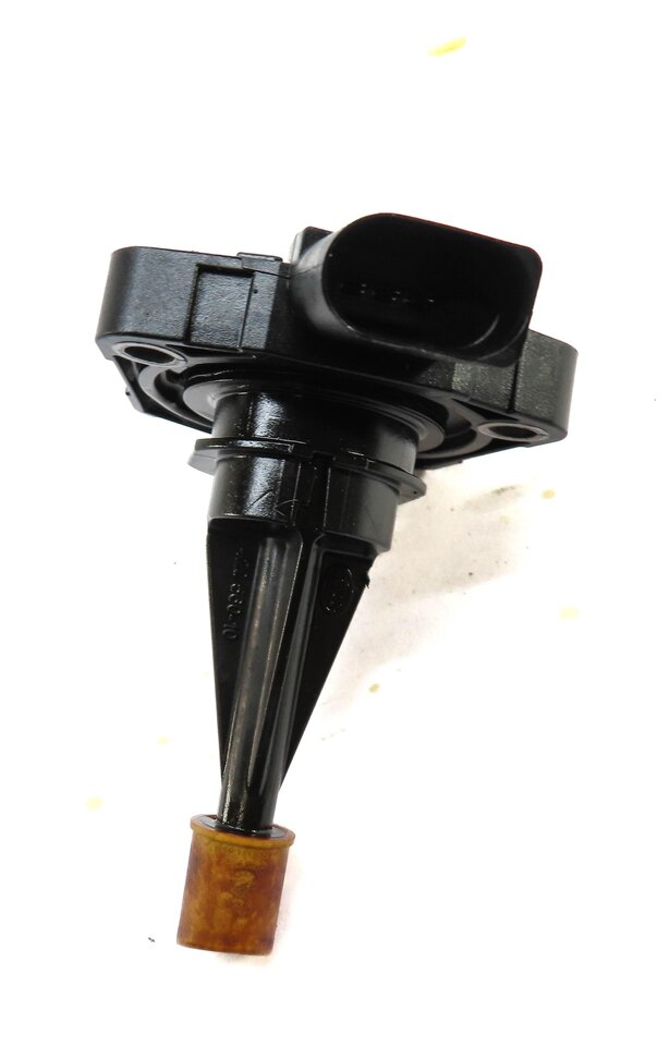 Thumbnail 3: 2014 AUDI A8 (D4 4H) 3.0L CTUB SUPERCHARGED ENGINE OIL LEVEL SENSOR SENDER