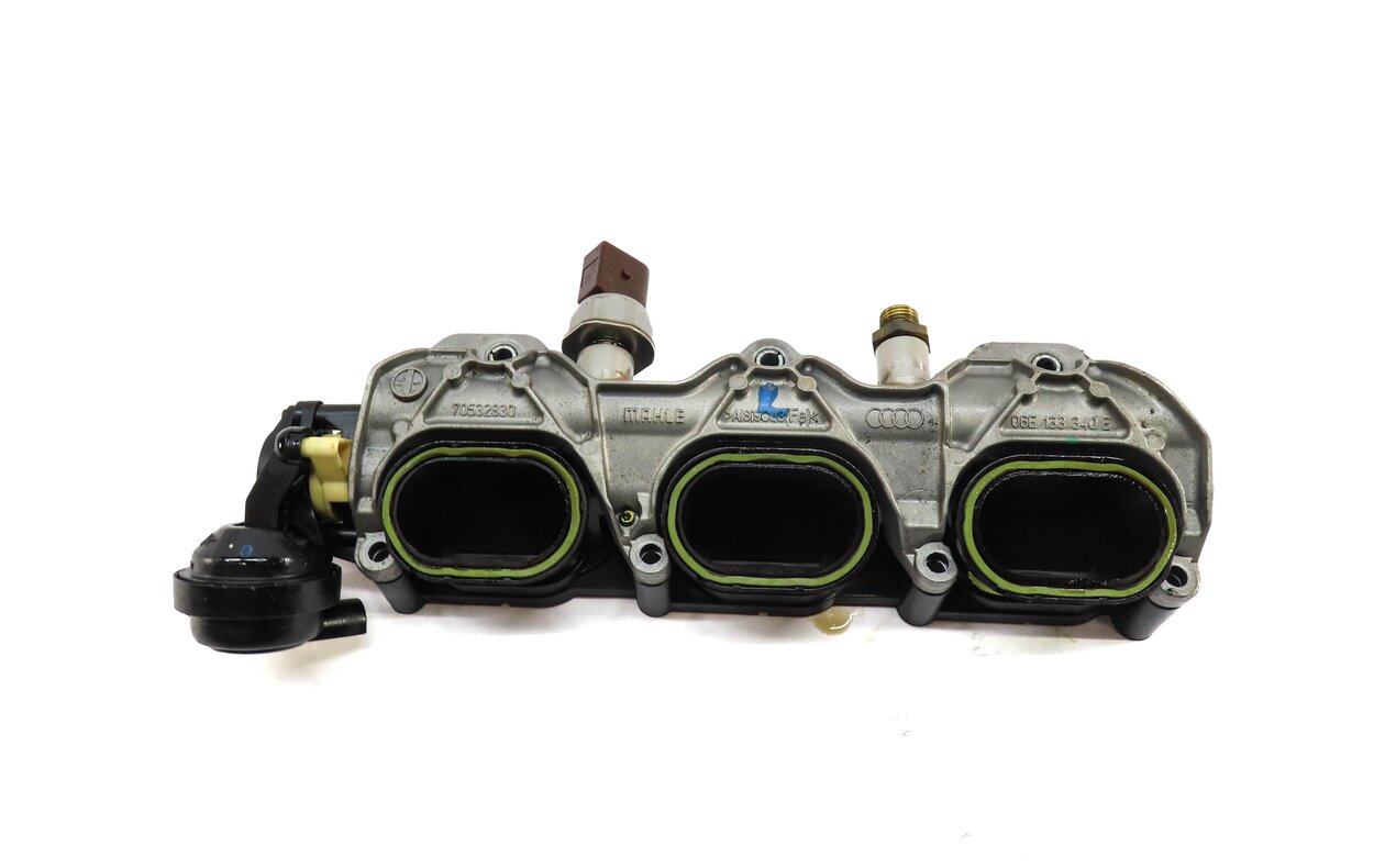 Thumbnail 2: 2014 AUDI A8 (D4 4H) 3.0L CTUB ENGINE LEFT INTAKE MANIFOLD DIFFUSER w/ RAIL