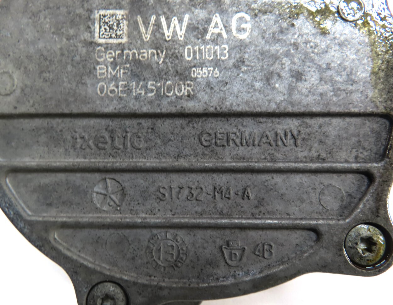 Thumbnail 5: 14-19 AUDI A6 A7 A8 Q7 (C7 D4 4M) 3.0L SUPERCHARGED ENGINE BRAKE VACUUM PUMP