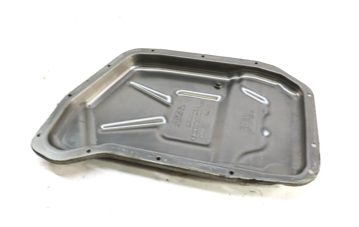 11-18 AUDI A4 A5 A6 A7 A8 Q5 S7 S8 (D4 4H B8 8K 8T 8R F5) TRANSMISSION OIL PAN