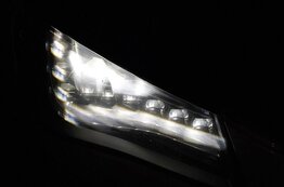 Thumbnail 2: 2011-2014 AUDI A8 (D4 4H) RIGHT PASSENGER DRL LED HEADLIGHT LIGHT LAMP (OPT 8EY)