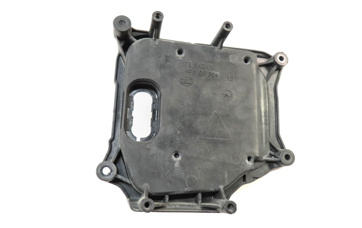 Thumbnail 2: 2014 AUDI A8 (D4 4H) LED HEADLIGHT DAY TIME RUNNING LIGHT CONTROL MODULE
