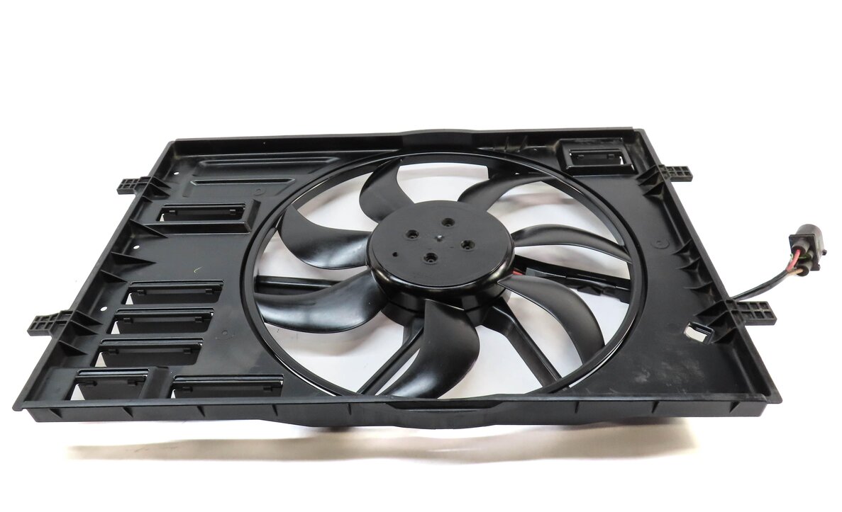 Thumbnail 3: 2015-2016 AUDI A3 (8V) 2.0L TURBO ENGINE - RADIATOR COOLING FAN ASSEMBLY