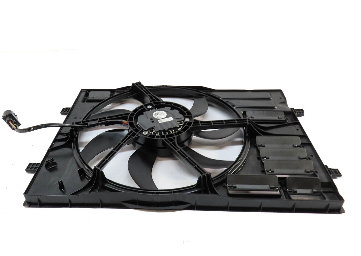 Thumbnail 5: 2015-2016 AUDI A3 (8V) 2.0L TURBO ENGINE - RADIATOR COOLING FAN ASSEMBLY