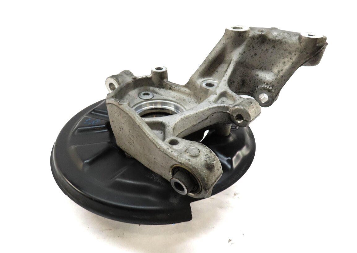 Thumbnail 2: 15-19 VW GOLF / AUDI A3 S3 RS3 (8V) AWD - LEFT REAR SPINDLE KNUCKLE WHEEL HUB