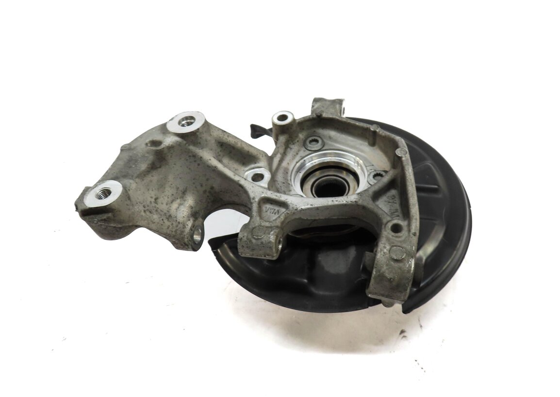 Thumbnail 3: 15-19 VW GOLF / AUDI A3 S3 RS3 (8V) AWD - RIGHT REAR SPINDLE KNUCKLE WHEEL HUB