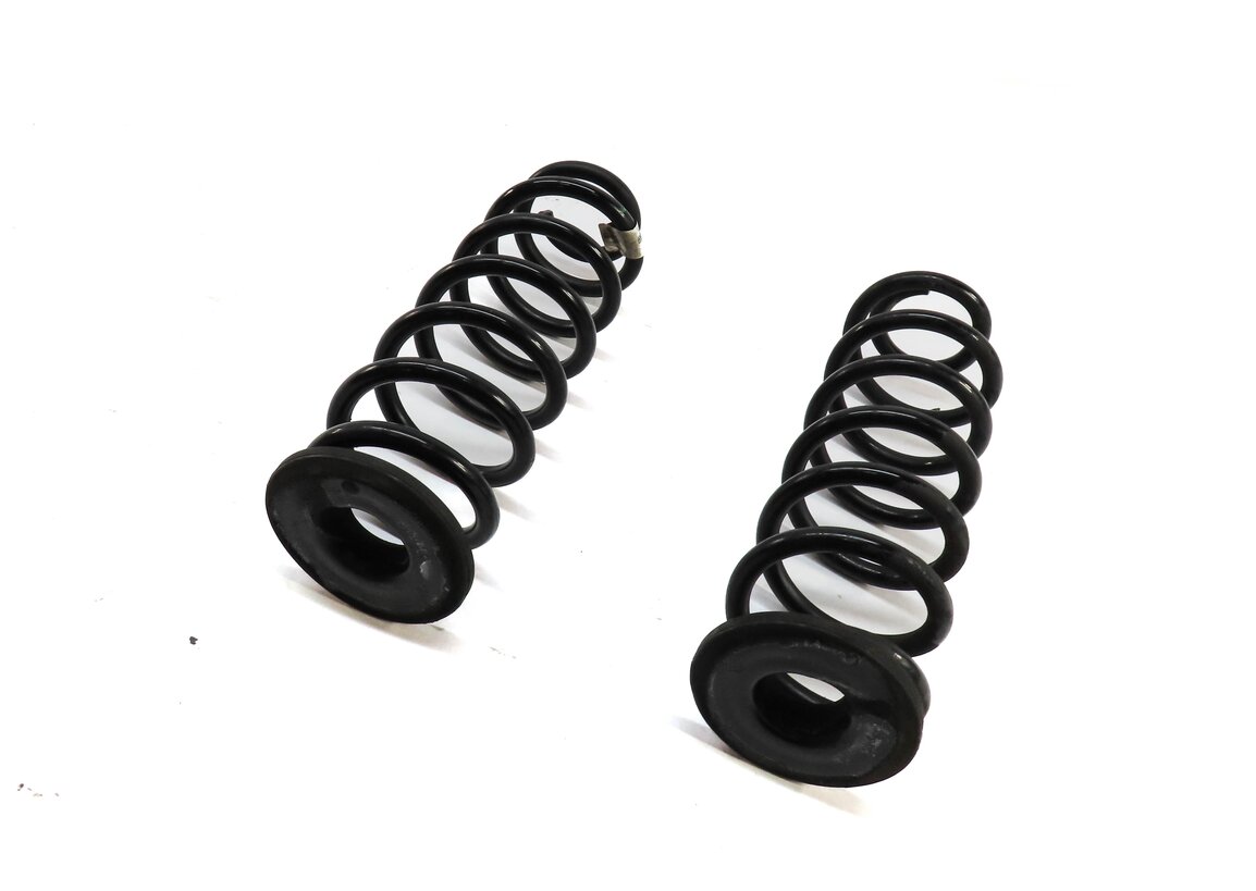 2015-2018 AUDI A3 S3 RS3 (8V) LEFT & RIGHT REAR SUSPENSION COIL SPRING SET