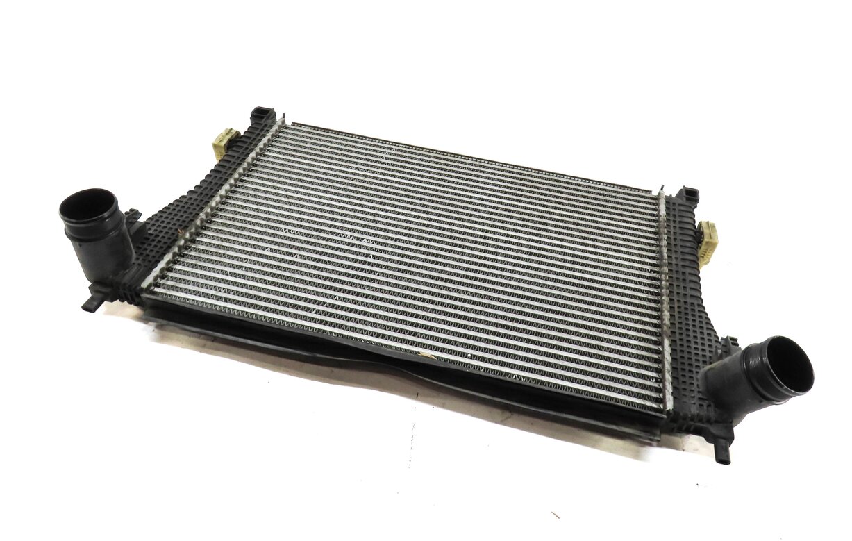15-18 AUDI A3 TT / VM GOLF GTI (8V MK3) 1.8L 2.0L ENGINE INTERCOOLER RADIATOR