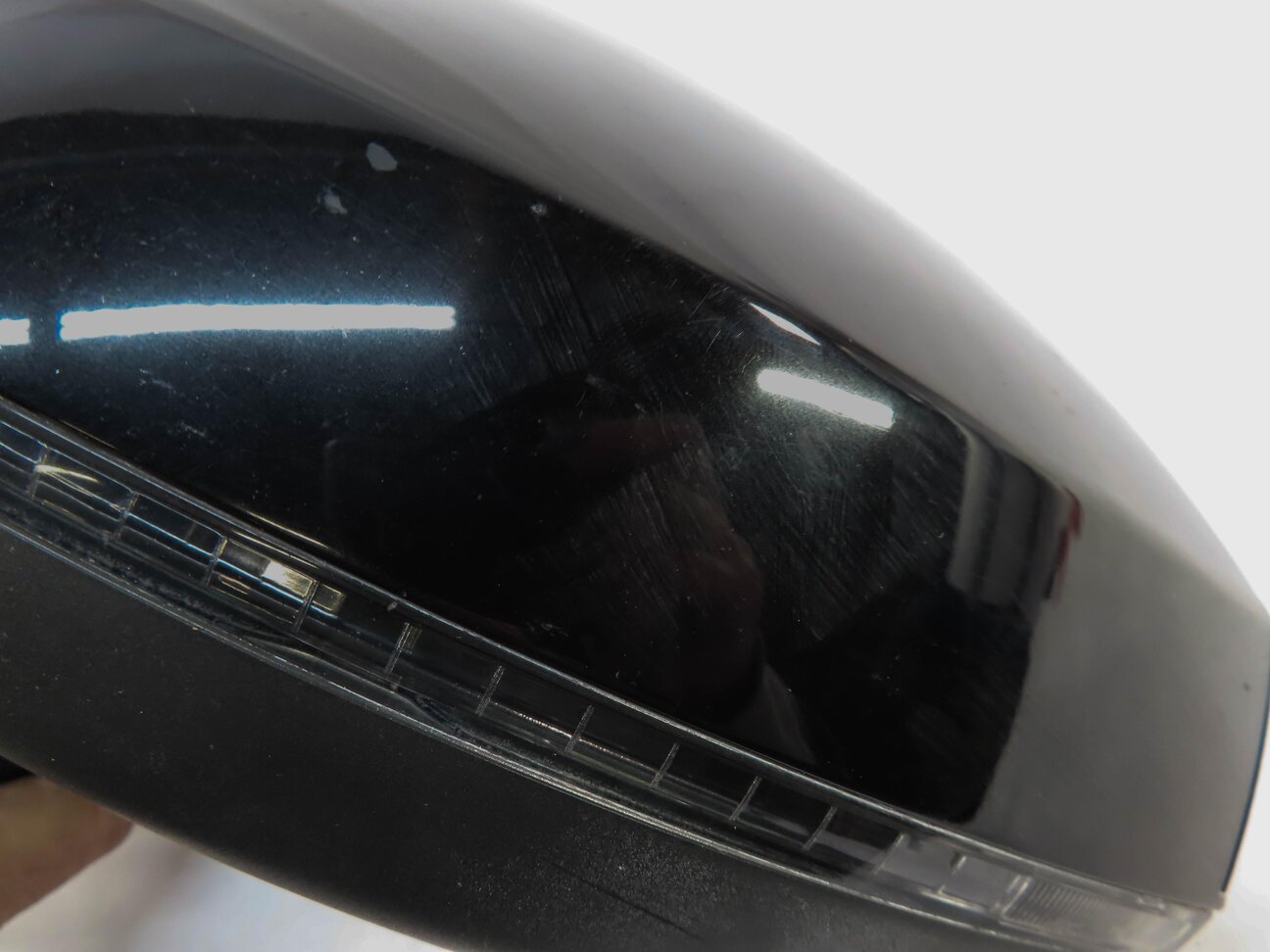 Thumbnail 5: 2015-2018 AUDI A3 S3 (8V) DRIVER - MANUAL FOLD HEATED DOOR MIRROR (BLACK)