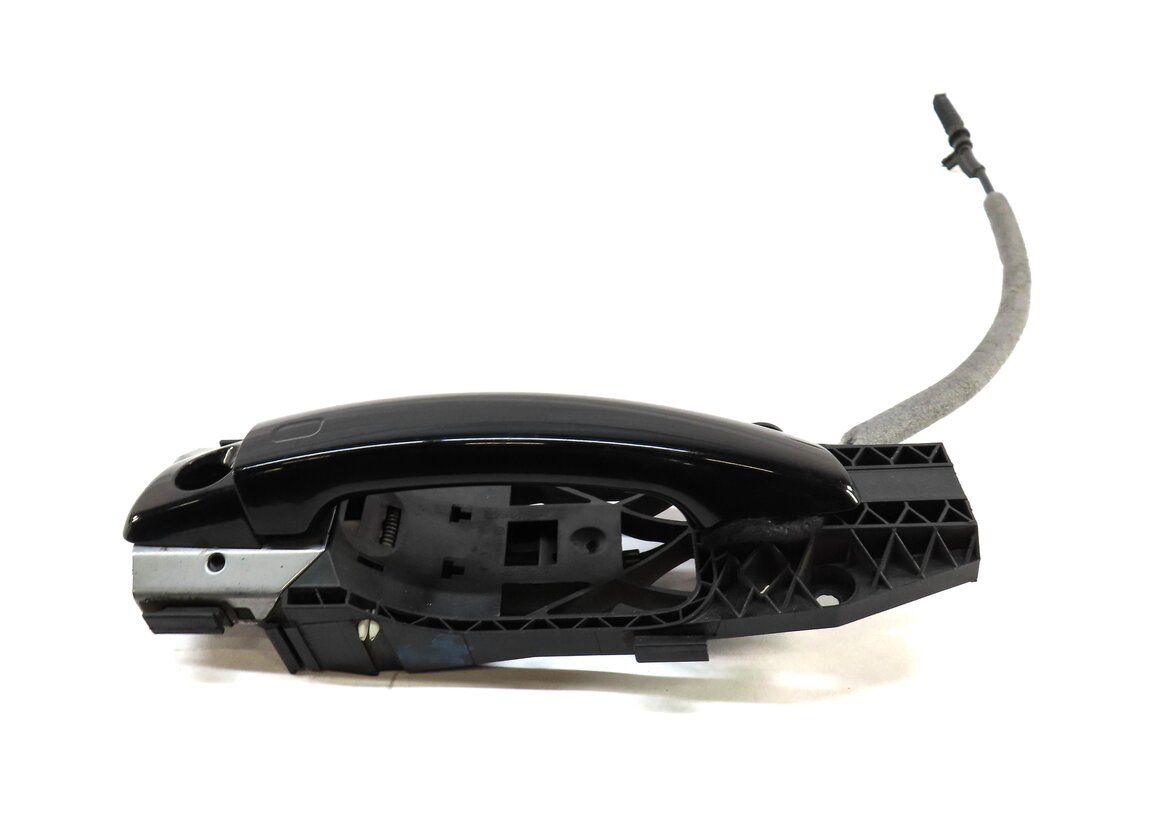 Thumbnail 2: 2015-2018 AUDI TT (MK3) LEFT FRONT DRIVER EXTERIOR DOOR HANDLE (BRILLIANT BLACK)