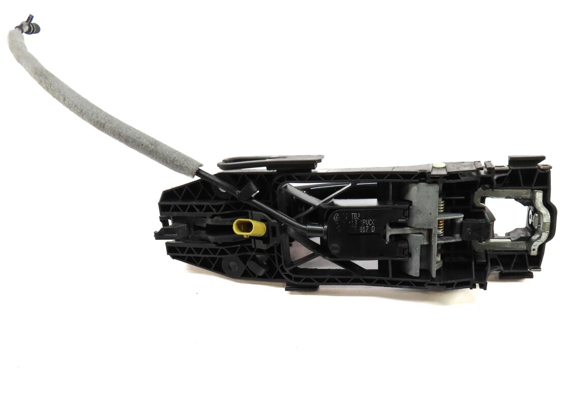 Thumbnail 4: 2015-2018 AUDI TT (MK3) LEFT FRONT DRIVER EXTERIOR DOOR HANDLE (BRILLIANT BLACK)