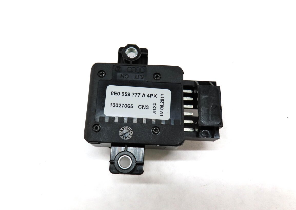 Thumbnail 4: 2015 AUDI A3 (8V) FRONT LEFT SEAT ADJUSTMENT ADJUST & LUMBAR SWITCH SET (BLACK)