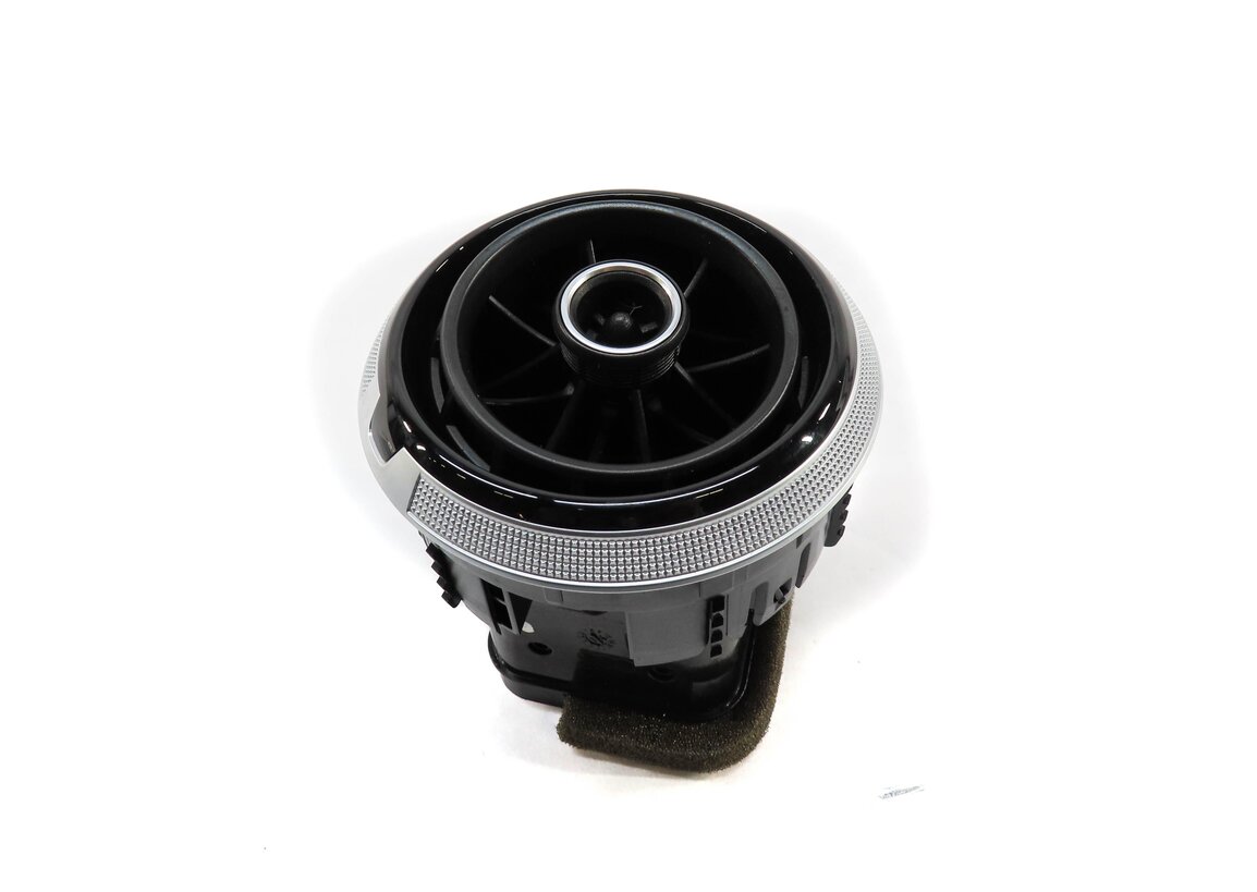 Thumbnail 2: 2015 AUDI A3 8V FRONT DASH HVAC A/C HEATER AIR VENT (BLACK & SILVER) 8V0820901C