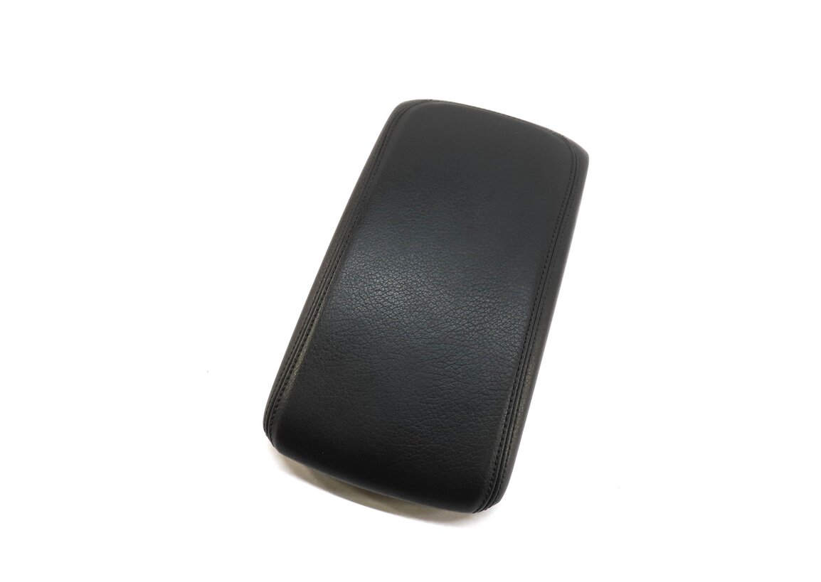 2015-2018 AUDI A3 S3 (8V 8VF) FRONT CENTER CONSOLE ARMREST LID (BLACK)