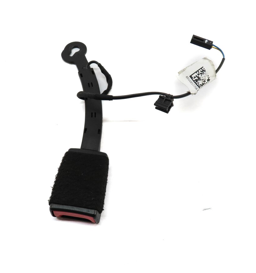 Thumbnail 2: 2015-2018 AUDI A3 S3 RS3 (8V) RIGHT FRONT PASSENGER SEATBELT BUCKLE RECEIVER