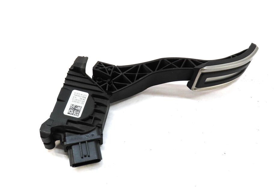Thumbnail 4: 2015 AUDI A3 (8V) FRONT LEFT ACCELERATOR GAS PEDAL (BLACK & SILVER) 5Q1723503F
