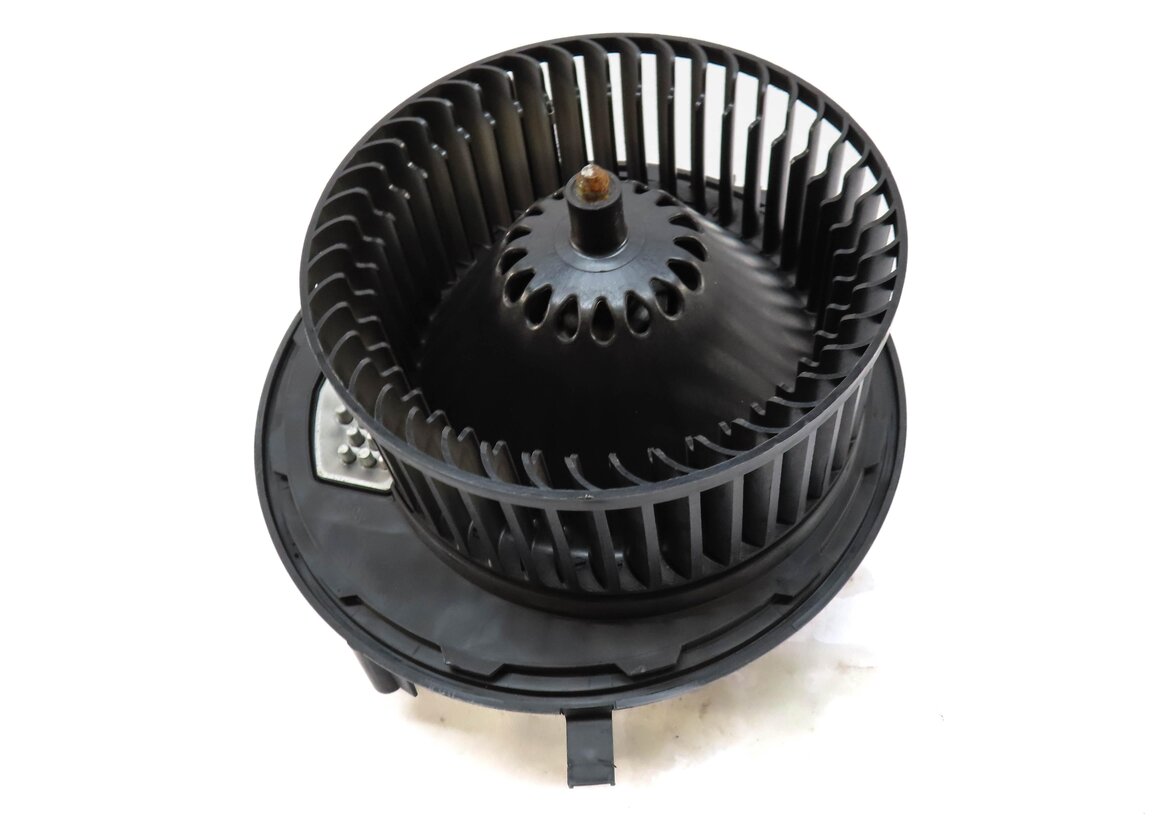 Thumbnail 3: 2015-2018 VW GOLF GTI / AUDI A3 S3 RS3 (8V) FRONT HEATER A/C BLOWER FAN MOTOR