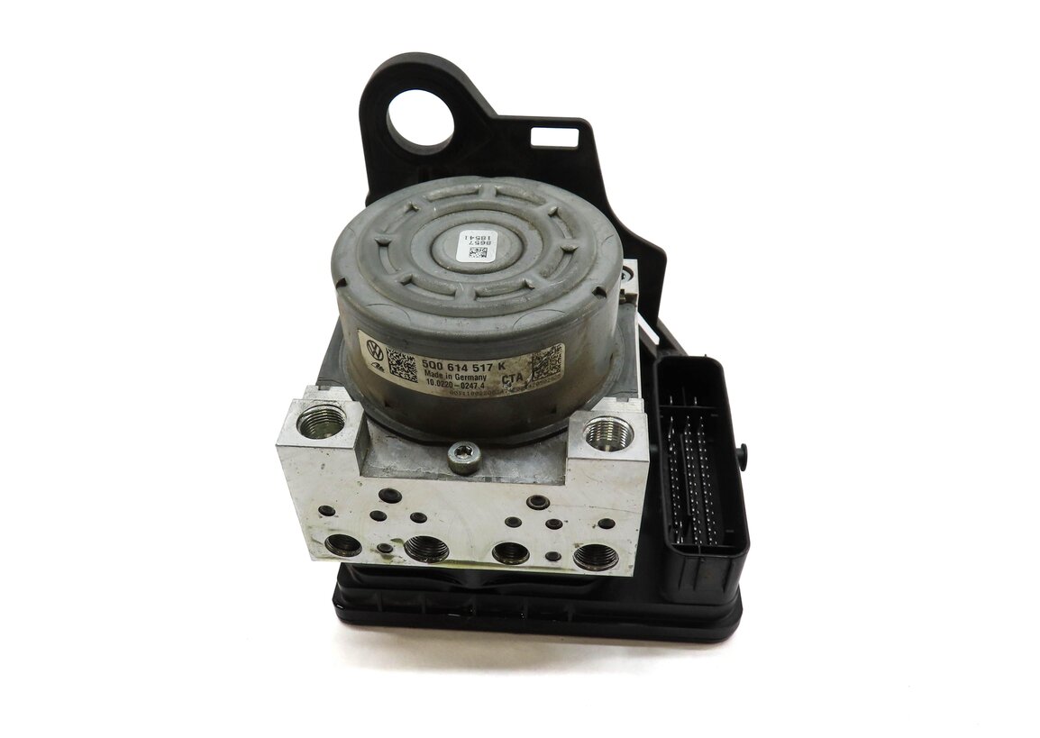 Thumbnail 2: 2015-2016 AUDI A3 (8V) ABS ANTI LOCK BRAKE PUMP w/ MODULE