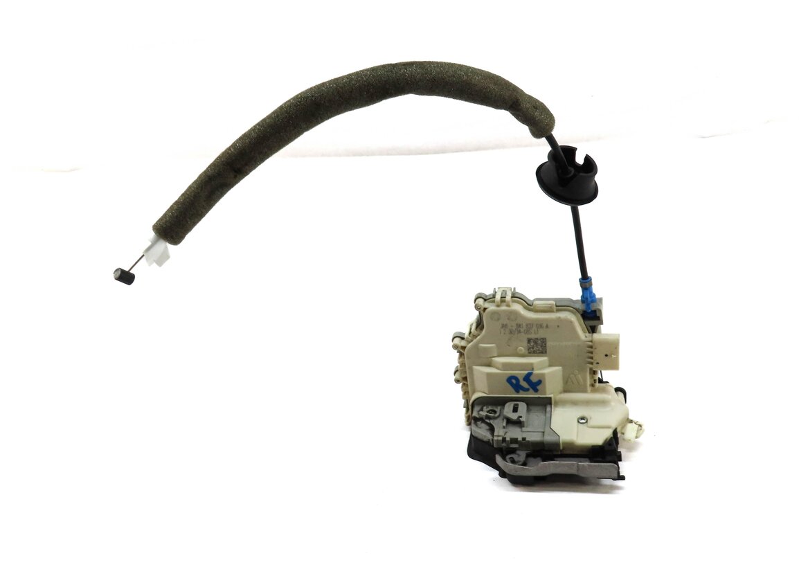 Thumbnail 2: 15-21 AUDI A3 S3 A4 Q5 TT (8V B9 MK3 FY) RIGHT FRONT PASSENGER DOOR LOCK LATCH