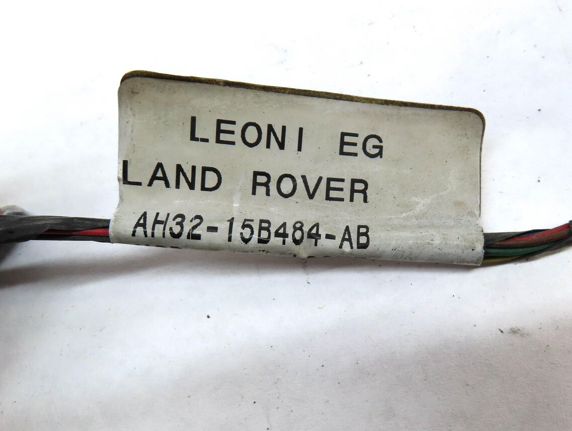 Thumbnail 4: 2012 RANGE ROVER SPORT (L320) REAR PARK DISTANCE PDC SENSOR SET4 BLACK & HARNESS