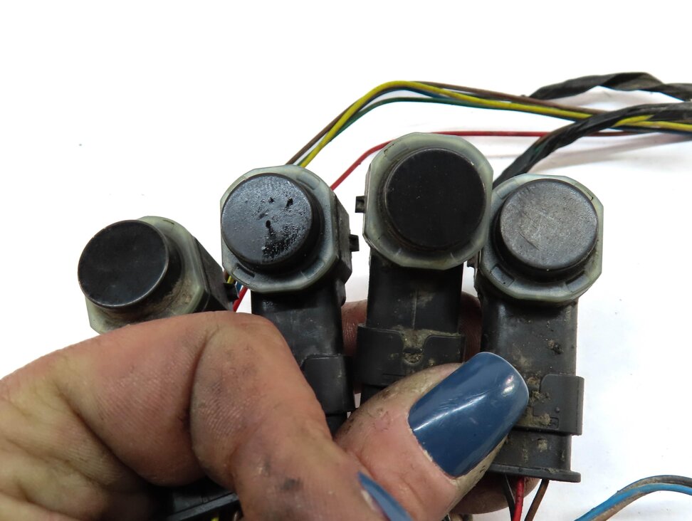 Thumbnail 5: 2012 RANGE ROVER SPORT (L320) REAR PARK DISTANCE PDC SENSOR SET4 BLACK & HARNESS