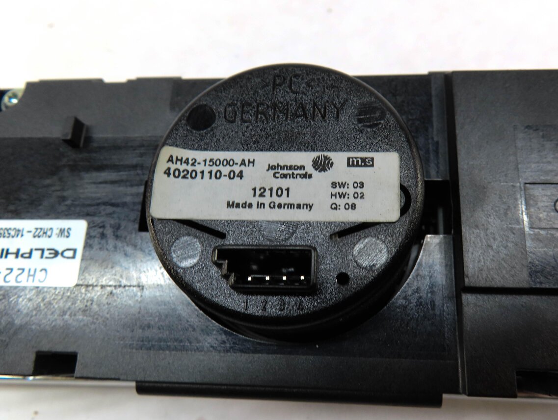 Thumbnail 7: 2012-2013 RANGE ROVER SPORT L320 RADIO STEREO CLOCK PANEL w/ POLLUTION SENSOR