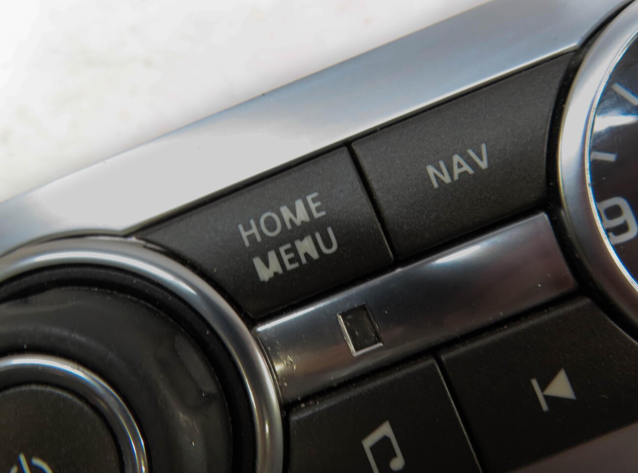 Thumbnail 9: 2012-2013 RANGE ROVER SPORT L320 RADIO STEREO CLOCK PANEL w/ POLLUTION SENSOR