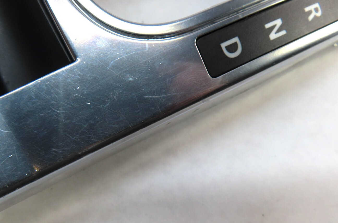 Thumbnail 6: 2012 RANGE ROVER SPORT (L320) CENTER CONSOLE GEAR SHIFT INDICATOR SURROUND TRIM